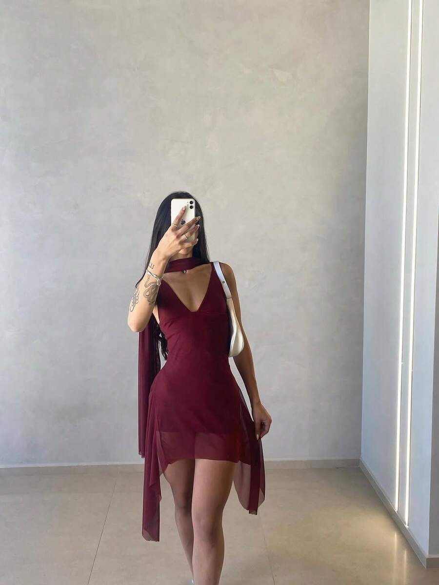 Women's Aycha Shaping Dress In Suplex Fabric With Tulle, V-Neck, And Multifunctional Scarf - Maroon - View 1