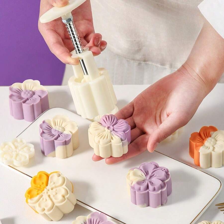 6/4/2pcs Set Of Chrysanthemum Rose Mooncake Molds, Hand Pressed, Non-Stick, Mung Bean Ice Cream, Cartoon Models, Baking Pastry Molds, Kitchen Tools - Multicolor - View 1