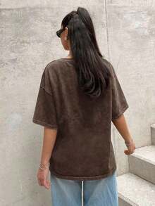 2026 Loose Fit Vintage Style Green Knitted Distressed Casual T-ShirtLoose And Comfortable Casual Streetwear, Summer Loose Fit, Oversized Graphic Tee, Vintage Street Style, Soft Cotton Tee, Drop Shoulder T Shirt, Daily Casual Top,  Streetwear Tee, Boyfriend Style Tee, Grunge Vintage Tee, Y2K Streetwear Top, Casual Oversized Top, Retro Graphic T Shirt, Loose Casual Tee, Summer Street Style Top, - 棕色 - 查看 2