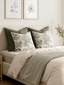 1pc Decorative Neutral Floral Throw Pillow Cover, Light Blue Hydrangea Print, Spring Countryside Bohemian Retro Style For Sofa, Bed, Living Room, Bedroom Home Decor - Light Green - View 5