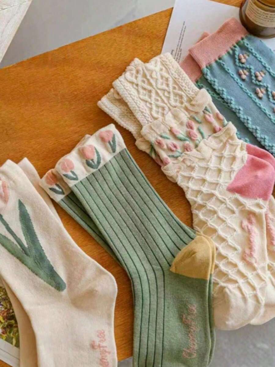 4 đôi tất cổ cao nữ đa năng họa tiết hoa tulip mùa thu/đông mới - trắng - Xem 1