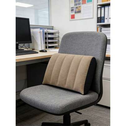 Đệm tam giác bơm hơi PVC, gối ngủ văn phòng, gối du lịch ngoài trời, đệm hỗ trợ lưng, đệm mông ghế, đệm lót, đệm trĩ, đệm xì hơi, đệm thoáng khí, đệm PVC + nhung dày dặn cho văn phòng, dành cho nhân viên văn phòng, sinh viên, giáo viên và những người làm việc ít vận động, có thể gấp gọn để cất giữ, dễ dàng mang theo, quà tặng du lịch, sân bay, Ngày của Mẹ, Ngày Quốc khánh.