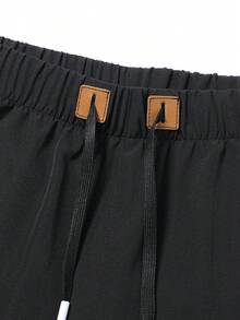 男士夏季休閒運動短褲，抽繩腰帶，側邊拉鍊口袋，極簡設計，舒適透氣黑色 - 黑色 - 查看 7