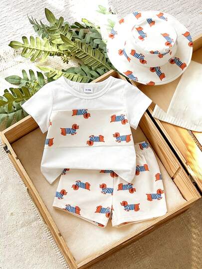 Bộ 3 món cho bé trai mùa hè, kiểu dáng thường ngày, dễ thương, cổ tròn, in hình chó, quần short và mũ tai bèo cùng họa tiết, thích hợp cho mặc hàng ngày, dã ngoại, đi học, đi làm, nghỉ mát và thể thao đường phố.