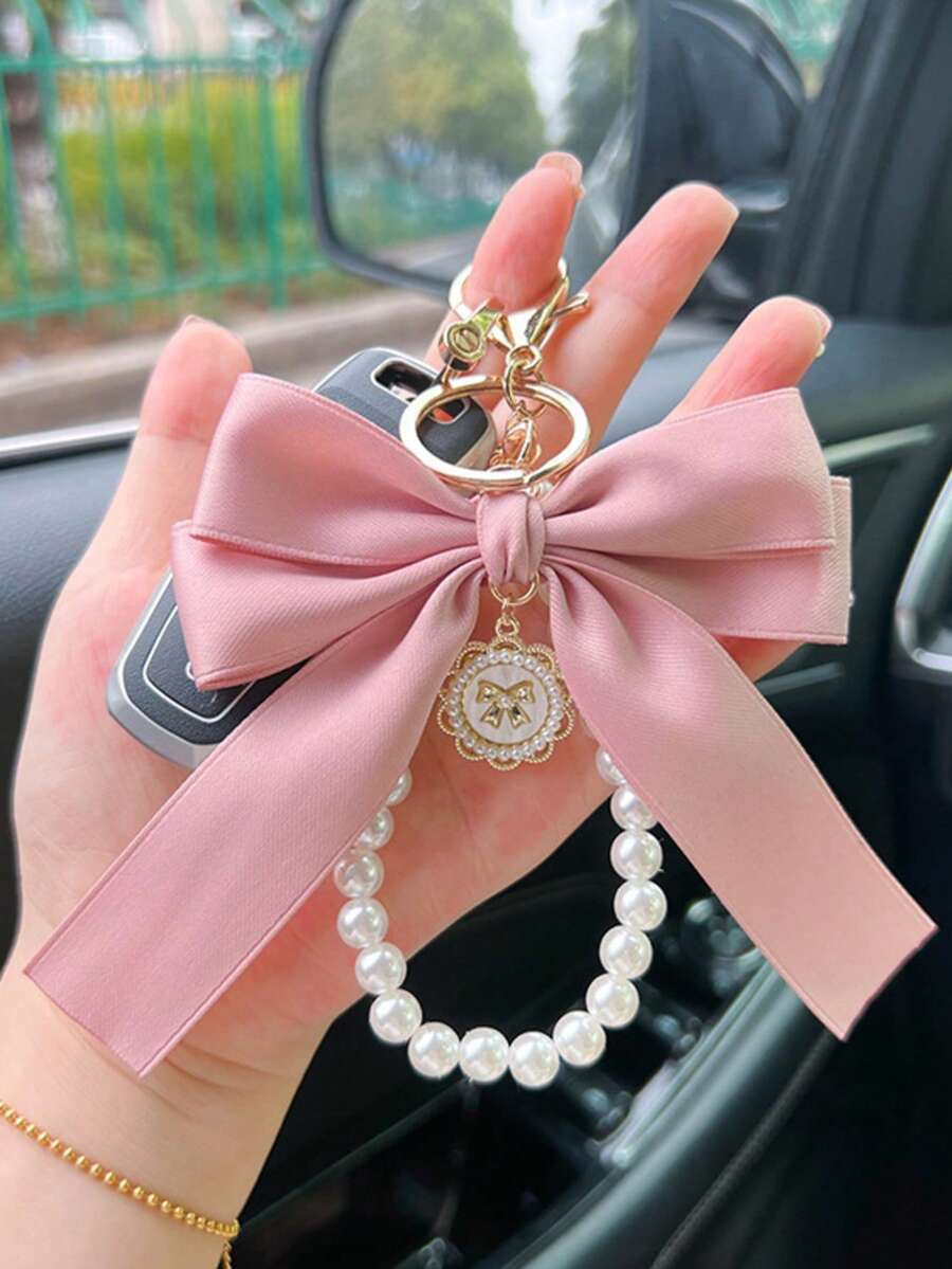 1pc Bowknot Heart-Shaped Pearl Keychain, Fashion Handbag Pendant, Car Key Chain Accessory, Heart Pearl String Jewelry Gift, Bowknot Key Chain Hanging Decor, Heart Keychain For Girl Backpack, Party Favor, Graduation Gift, Lovely Gift For Family - Love Donation - View 1