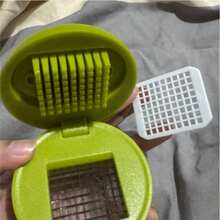 1个蒜蓉压榨器/蒜蓉器，通用蒜蓉大小，易于压榨和清洗的蒜蓉盘，小巧手持式设计，塑料材质，厨房蒜蓉加工工具，实用简约风格，锋利的蒜蓉刀片+符合人体工程学的手柄设计，蒜蓉压榨器/蒜蓉器两用，节省准备时间，适用于家庭烹饪/烘焙/调味准备等场景。 - 彩色 - 查看 6