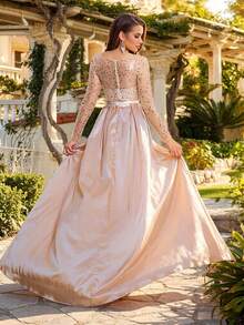 Romagic Váy phù dâu thanh lịch ôm sát, thiết kế đính sequin và xếp lớp, dáng dài. - Rượu sâm banh - Xem 3