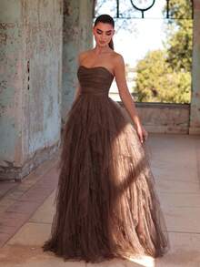 Faeriesty Romantic Strapless Wedding Dress, Layered Ruffle Tulle A-Line Silhouette, Suitable For Classic Weddings, Graduations, Galas, Birthdays And Other Occasions Spring - Brown - View 4