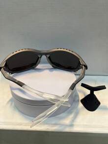 LIN Optics Plantaris Unisex Sunglasses Comes With Removable Nose Pad - 淺藍色 - 查看 2