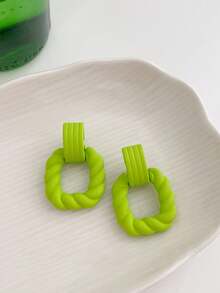 1 đôi khuyên tai vuông bện, thích hợp để đeo hàng ngày. - màu xanh lá - Xem 9