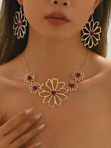 2pcs/Set Fashionable Spring/Summer Hollow Flower Shaped Earrings And Necklace Set For Women, Suitable For Banquet And Casual Vacation Wear - Yellow Gold - View 2