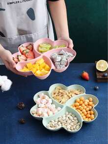 1个心形派对小吃盘 - 开胃菜托盘 - 小吃碗 - 多层坚果、糖果、水果容器 - 可重复使用塑料材质，4个隔层 - 适用于家庭、餐厅、厨房 - 圣诞节、返校季、情人节、婚礼、生日派对用品 - 彩色 - 查看 4