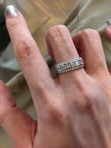 Anillo de diamantes pavé vintage de moda y lujoso, joyería apilable brillante, regalo de joyería exquisito para el Día de San Valentín, el Día de la Madre y el cumpleaños - Plateado - Ver 7