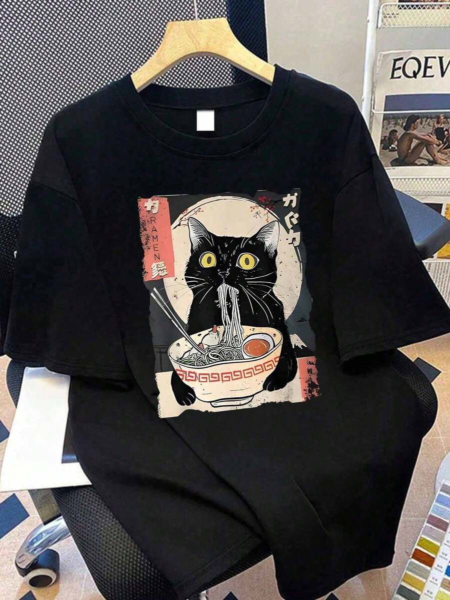 大码女式卡通猫咪拉面印花短袖T恤，适合日常穿着、外出、聚会、上学、音乐节、度假、通勤等各种场合。可作为礼物送给家人、男友、女友、朋友，也是女孩们理想的夏季服装选择。黑色 - 黑色 - 查看 1