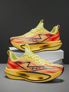 Sepatu Lari Pria Ringan dan Bernapas, Dilengkapi Teknologi Sol Dalam Serat Karbon - Desain Warna Gradien, Sol Peredam Guncangan, Cocok untuk Aktivitas Luar Ruangan, Santai, dan Mendaki di Semua Musim - Sepatu Atletik Bertali Rendah, Sepatu Mendaki dengan Desain Warna Gradien dan Struktur Penopang Bantalan - Kuning - View 9