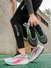 男士马拉松跑鞋一双，舒适轻便透气运动鞋，夏季网面运动鞋，适合青少年，软底缓震户外跑步休闲鞋，父亲节礼物，轮滑鞋 - 黑黃 - 查看 1