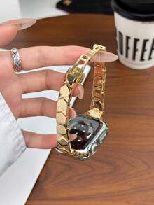 1 dây đeo đồng hồ kim loại nữ, tương thích với Apple Watch 38mm 40mm 41mm 42mm 44mm 45mm 49mm 46mm, dây đeo bằng thép không gỉ, bề mặt sáng bóng, phù hợp với Series 9/8/7/6/5/4/3/2/1 SE - Vàng - Xem 3