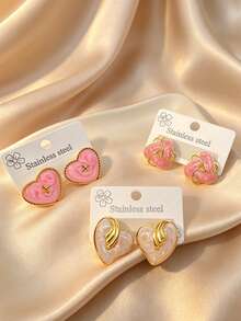 Bộ 6 đôi bông tai tráng men hình trái tim và họa tiết cúc áo màu hồng cổ điển, làm từ thép không gỉ mạ vàng, lý tưởng cho phái nữ sang trọng đeo hàng ngày và làm quà tặng. - Nhiều màu - Xem 4