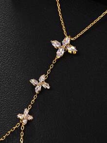 1pc Minimalist Floral Finger Hand Chain, Rhinestone Decor Women's Fashion Hand Accessory - Gold - View 5