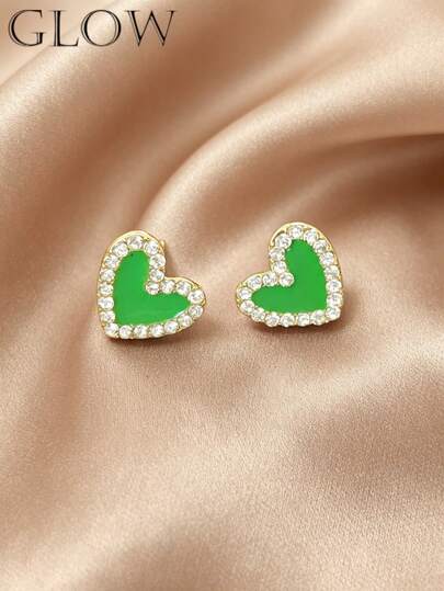 1 Pair Cute, Fashionable, Versatile, Sweet Green Dopamine Crystal Heart Stud Earrings, Suitable For Teenage Girls To Wear Daily, Holidays, And Vacations