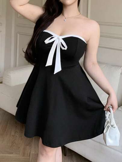 abyoxi 女士加大码黑白撞色蝴蝶结装饰无肩带收腰A字短裙，年轻性感辣妹风，甜美复古风，适合约会、派对、日常出行，春夏迷你连衣裙