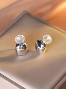 1 Pair Fashionable New Smooth Geometric Copper Earrings, Clip-On Earrings Without Piercing, Suitable For Women's Daily Wear, Holiday Gift - Ear Clip - View 13