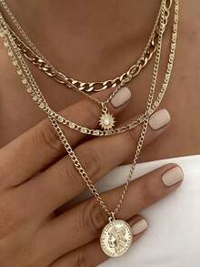 Bohemian Style Women's Multi-Layer Necklace, Vintage Coin & Sun Pendant Multi-Layer Necklace Jewelry Accessories, Y2K Multi-Layer Gold Necklace, Retro Sun Coin Pendant Multi-Layer Gold Necklace For Daily Wear - Layered Necklace - View 11