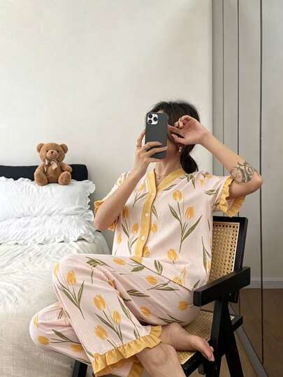 Dreamivo Elegant Summer Women's Pajama Set - Floral Pattern V-Neck Short Sleeve Top And Long Pants, Lightweight Polyester Fiber Loungewear, Front Button, Machine Washable, Casual Homewear