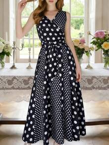 新款夏季V领无袖波点拼接系腰连衣裙，优雅长裙，适合通勤、度假、约会、派对等场合。 - 黑與白 - 查看 4