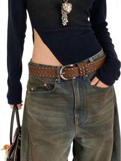 1条咖啡色PU绒面复古双铆钉小众腰带