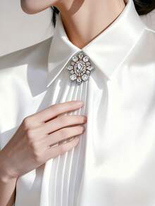 女士优雅法式缎面长袖衬衫，纽扣水钻装饰，精致剪裁，端庄优雅，适合商务或正式场合，四季皆宜，白色 - 白色 - 查看 3