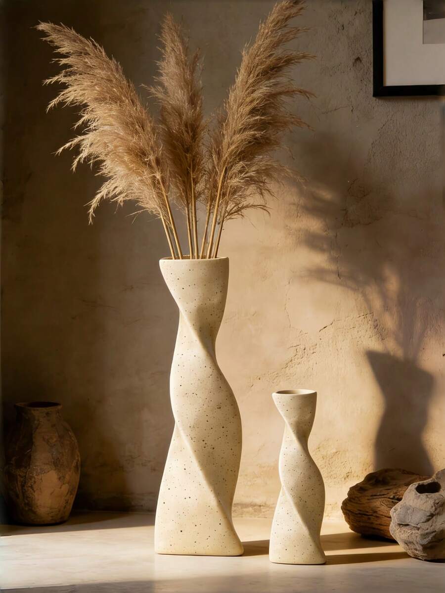 1pc Geometric Twisted Vase, Minimalist Yet Creative Geometric Rotating Vase, Suitable For Home, Living Room, Desk And Foyer Decor - Geometric Twist - View 1