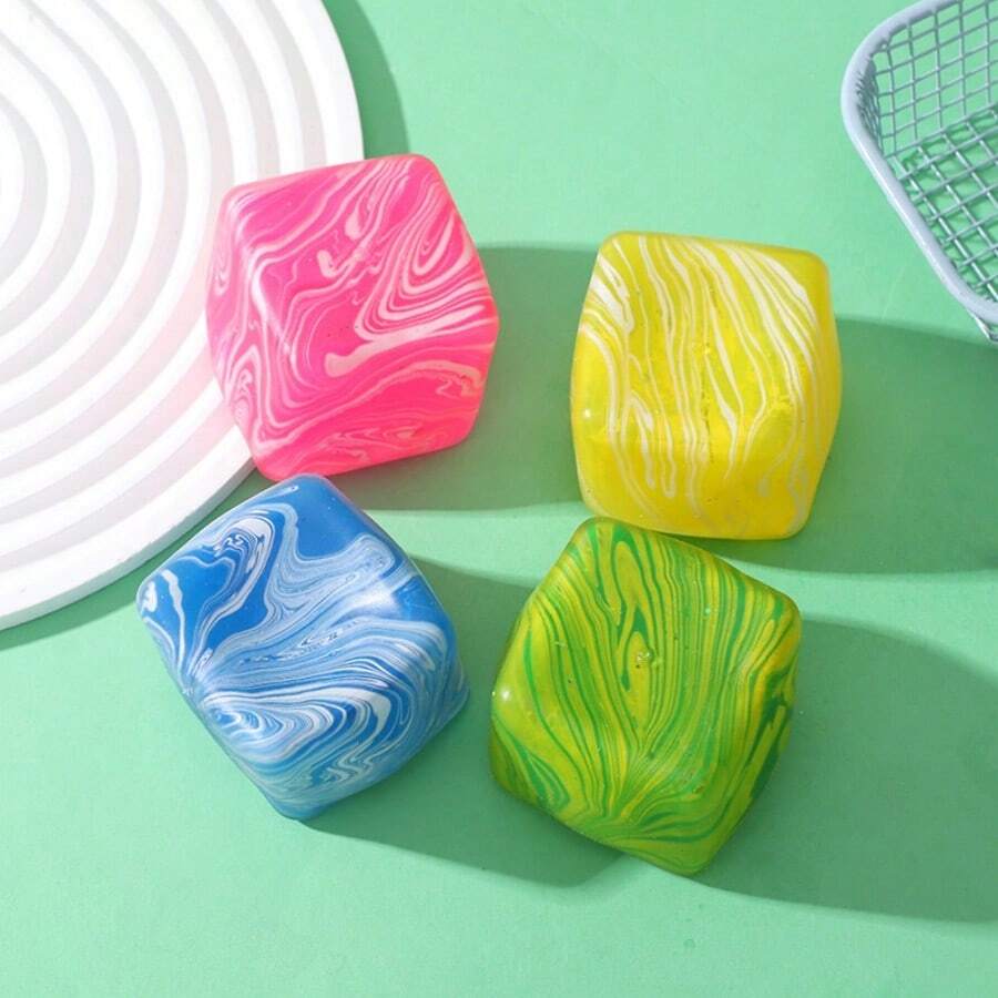Đồ chơi bóp nước hình khối lập phương chảy nước làm từ chất liệu TPR, đồ chơi nhỏ thú vị, công cụ giảm căng thẳng cho nhân viên văn phòng với âm thanh khi bóp. - Nhiều màu - Xem 1