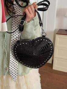 Bolso bandolera con remaches con forma de corazón, bolso de hombro mini estilo "Y2K baddie", bolso de diseño único para llevar debajo del brazo - Negro - Ver 6