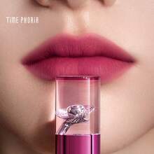 TIMEPHORIA 创新质地变色唇彩，由亮泽过渡至柔雾妆效，柔焦科技抚平唇纹，持久显色，滋养轻盈丝绒配方，不黏腻 - 012 Hush - 查看 5