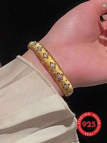 1 pieza Pulsera de plata de ley 925 con estilo vintage italiano real, textura floral, chapada en rodio y circonita cúbica, adecuada para propuesta, aniversario, Día de San Valentín, regalo de cumpleaños - pulsera de trébol de cuatro hojas - Ver 1