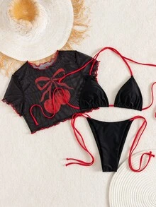 PEPPERMOLLY Conjunto de biquíni retrô sexy de 3 peças 2026, com estampa de flor de cerejeira em blocos de cores vermelho e preto, composto por camiseta transparente com laço e detalhe de flor de cerejeira. Ideal para férias de praia com um visual arrasador e vanguardista. Perfeito para festas de verão em ilhas paradisíacas. - Preto - Ver 3