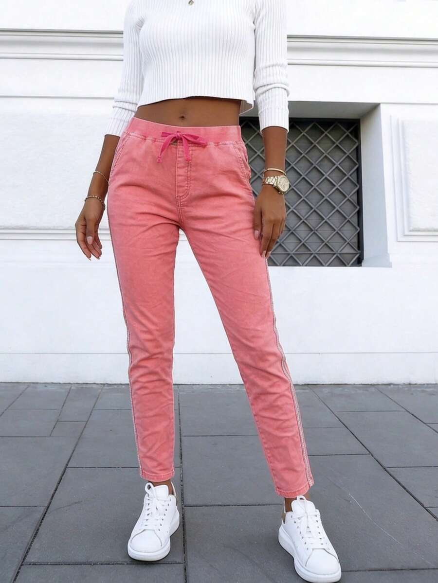 Quần jeans nữ, co giãn, rách, có túi, quần ống rộng có dây rút mùa thu, quần ống rộng có dây rút nhiều màu, có túi, co giãn và thoải mái. Các kiểu dáng khác bao gồm quần ống rộng nhiều màu, quần boyfriend nữ, quần jeans nữ, quần nữ có cúc hình trái tim, quần ống rộng có dây rút, co giãn, có miếng vá, thun, denim, quần jeans vintage, quần boyfriend có túi và quần denim co giãn thoải mái cho mùa thu. - Màu hồng cổ điển đã giặt - Xem 1