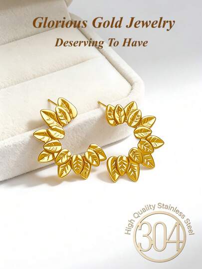 A Pair Of Women's Golden Declaration Earrings, Exquisite And Elegant Women's Ring-Shaped Earrings, Thick Geometric Shape Drop Earrings, With Unique Texture Design, 18K Gold Plated Stainless Steel Earrings, Free Of Nickel, Lightweight And Low Allergenic. Fashionable Jewelry And Gifts, Suitable For Daily Wear And Parties.