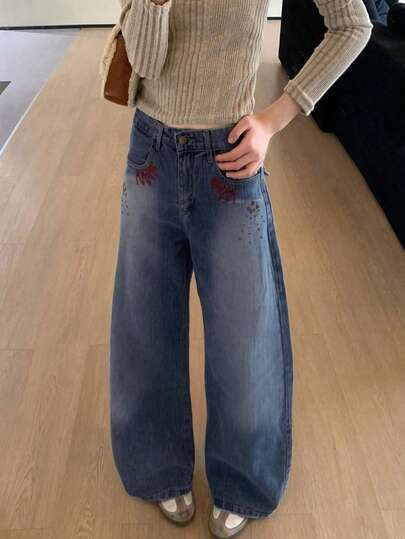 Quần jeans ống đứng dáng rộng, chất liệu denim mài, kiểu dáng cổ điển Mỹ, thêu và đính cườm, thích hợp cho nữ, mùa xuân/thu.