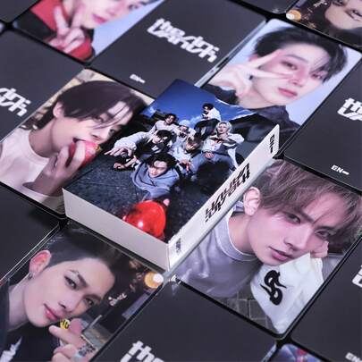 1 Stück KPOP THE SIN: VANISH Album hochauflösende holografische Fotokarte, Mitgliedskarten JUNGWON HEESEUNG JAKE JAY SUNGHOON SUNOO NI-KI, limitierte Auflage Sammlerstück, unverzichtbar für ENGENE Fans, perfekt für Sammlung und Album Präsentation