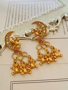 1 Đôi bông tai xếp lớp hình trăng lưỡi liềm và gấu ngộ nghĩnh, thích hợp cho các buổi hẹn hò và đi làm, thiết kế thanh lịch. - Vàng - Xem 6