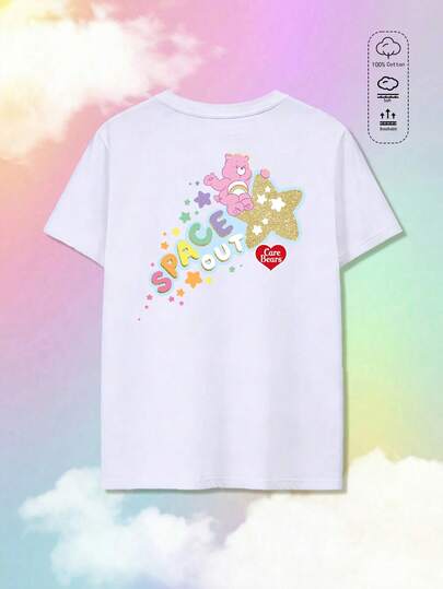 SHEIN | Care Bears Damen-T-Shirt mit Rundhalsausschnitt, kurzen Ärmeln und lockerer Passform, einfarbig, aus 100 % Baumwolle, mit niedlichem Bärenprint, weiß, für Frühling/Sommer, Streetwear, Urlaub, Freizeitkleidung, für kurvige Frauen, Freizeitkleidung für kurvige Frauen, Damen-Soutfits in großen Größen, Freunde, Freizeitkleidung, Büro/Lounge/Zuhause/Outdoor-Sport, Retro-Stil, schlichtes, verspieltes Design, ganzjährig tragbar, mit Film- und Anime-Motiven, für Teenager, Unisex, Partnerlook, Retro-80er-Jahre-Filme, Retro-90er/Y2K, Feiertage