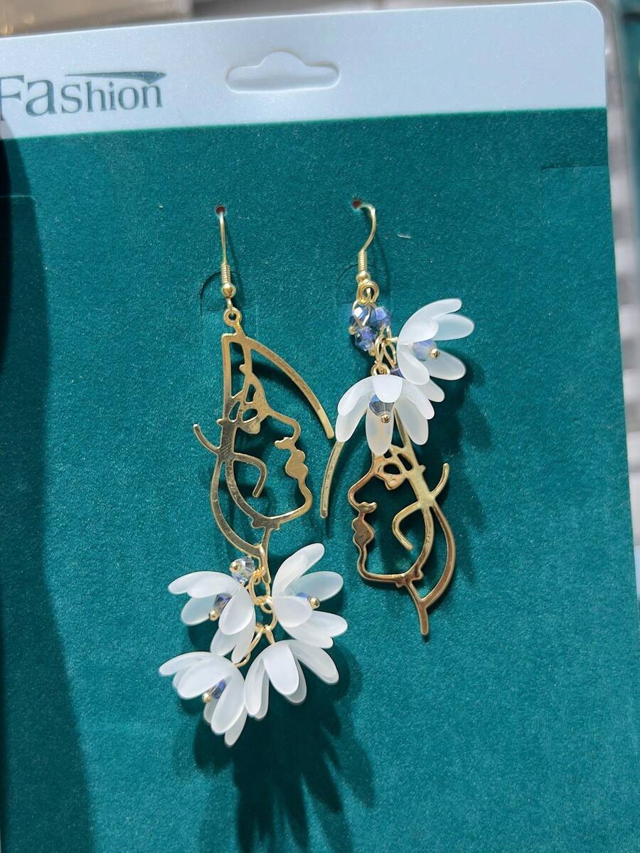 1 对波西米亚风花卉吊坠耳环，配水晶流苏，适合女性的婚礼派对珠宝礼物