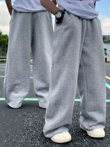 Quần dài nam/quần nỉ kiểu dáng thường ngày, cực kỳ thoải mái, rộng rãi, phù hợp cho trang phục hàng ngày, dễ dàng phối với nhiều loại trang phục khác nhau. Cạp quần co giãn có dây rút, phù hợp với nhiều kích cỡ vòng eo. Món quà lý tưởng dành cho chồng/bạn trai vào mùa thu/đông. - Màu Xám nhạt - Xem 8