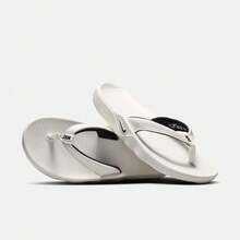 Dép xỏ ngón nữ NIKE MARINA IH2381-100 - Đen và trắng - Xem 5