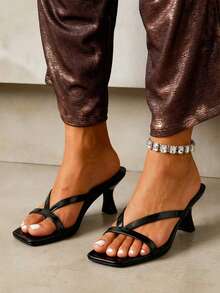 Women's Fashionable Casual Slip-On Strap Peep Toe Low Heel Sandals, Suitable For Vacation - Black - View 5