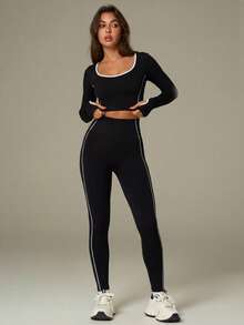 UONNOU Top Cropped Feminino de Manga Longa com Decote Quadrado, Punho com Polegar e Acabamento Branco Contrastante & Legging Sem Costura de Cintura Alta com Dupla Faixa Lateral, Efeito Levanta Bumbum, Pêssego, Ultra Macio - Preto - Visão 1