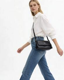 Etta 25 Shoulder Hobo Bag Small Satchel Purses With Chain Strap Flap Shoulder Bag Crossbody Bag For Women - Black - View 6