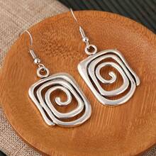 1 Set Vintage Geometric Hook Earrings + Creative Spiral Earrings, Suitable For Women's Daily And Holiday Wear, Ideal Gift For Her - Silver - View 4